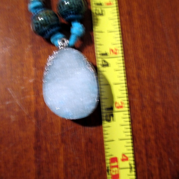 Blue Crystal Stone Leather Cord Necklace Hangs 15" - Picture 6 of 6